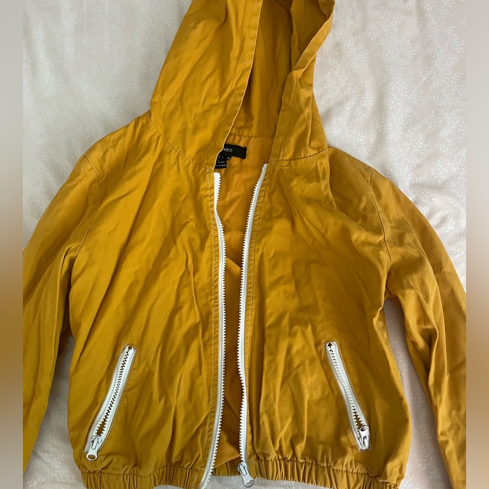 YELLOW JACKET